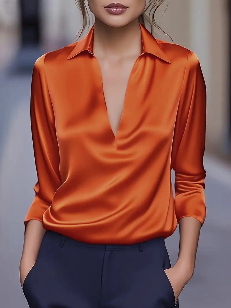 NADINE – PRÄMIE BLUSE MIT V-AUSSCHNITT