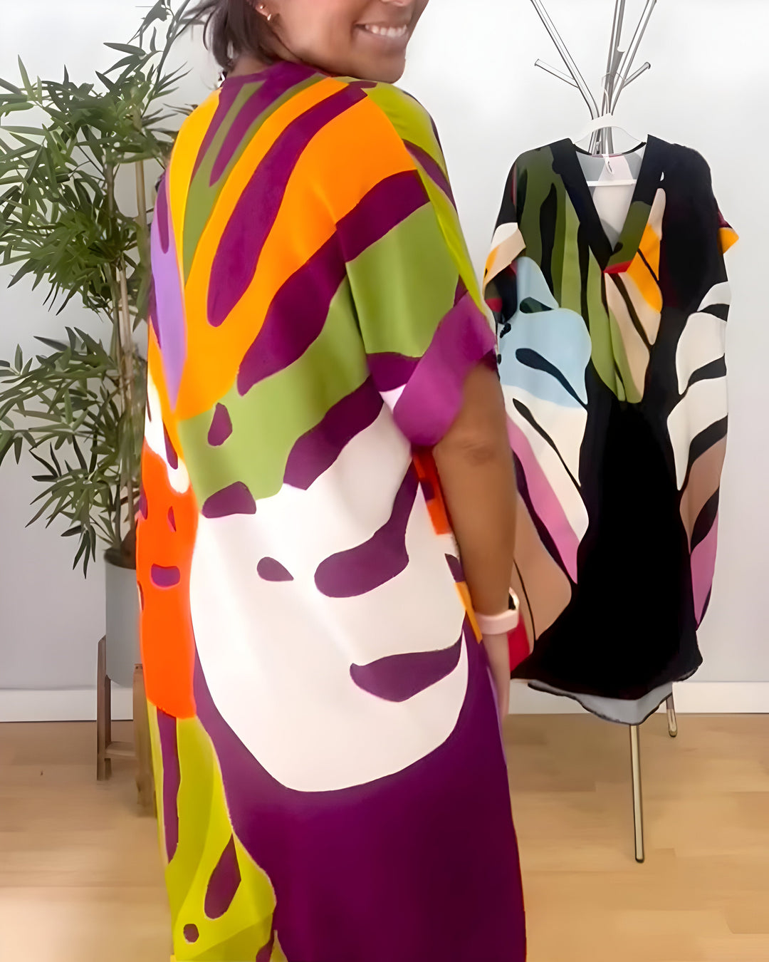 MARGOT - KLEID MIT BUNTEM BLATTPRINT