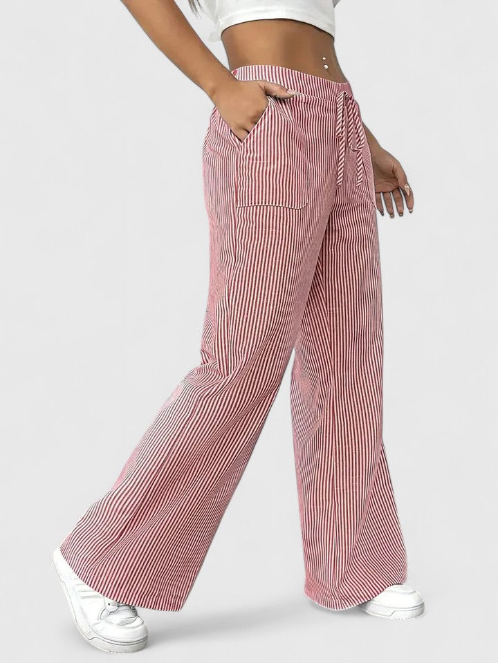 MELANIE - WEITE HOSE MIT DETAILS