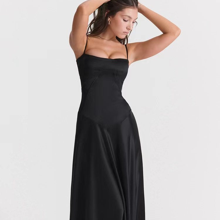 Damen Abendkleid Slim Fit mit Spaghettiträgern und Offenem Rücken – Maxi