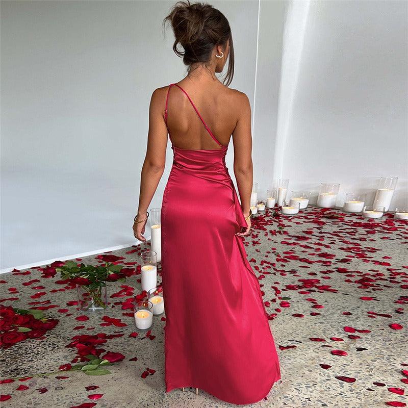 Damen Abendkleid mit einem Träger und Hohem Schlitz – Maxi