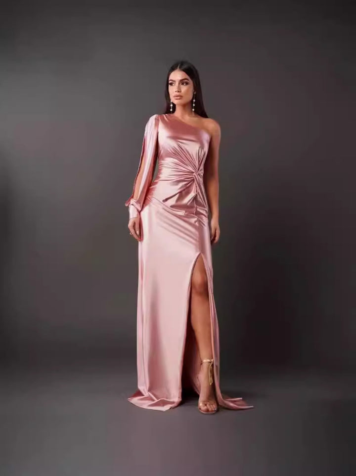 Damen Abendkleid mit einem Schulter und Taillierter Passform – Maxi