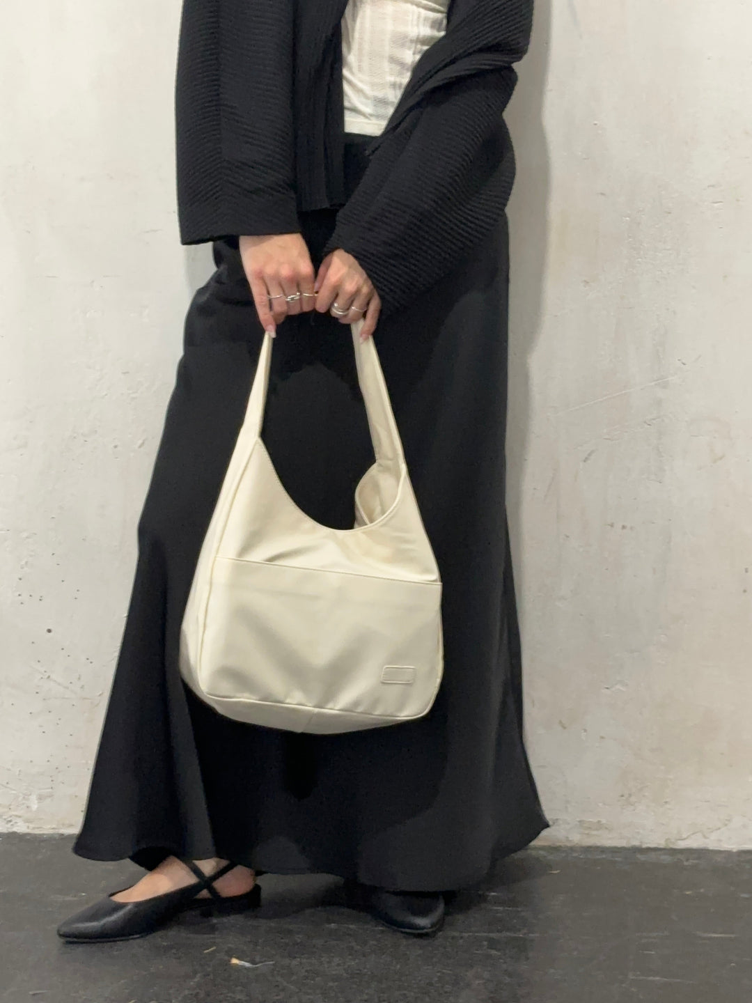 JUNE - URBAN CIRCLE TOTE