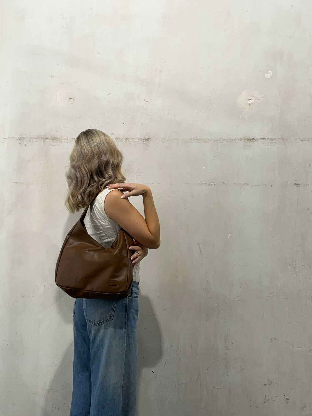 JUNE - URBAN CIRCLE TOTE