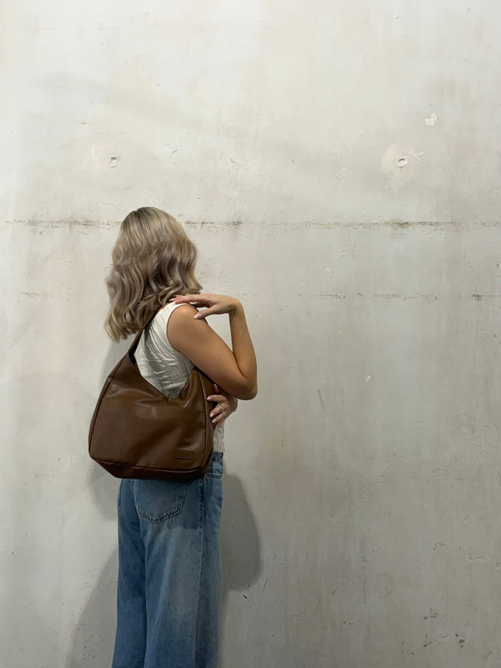 JUNE - URBAN CIRCLE TOTE