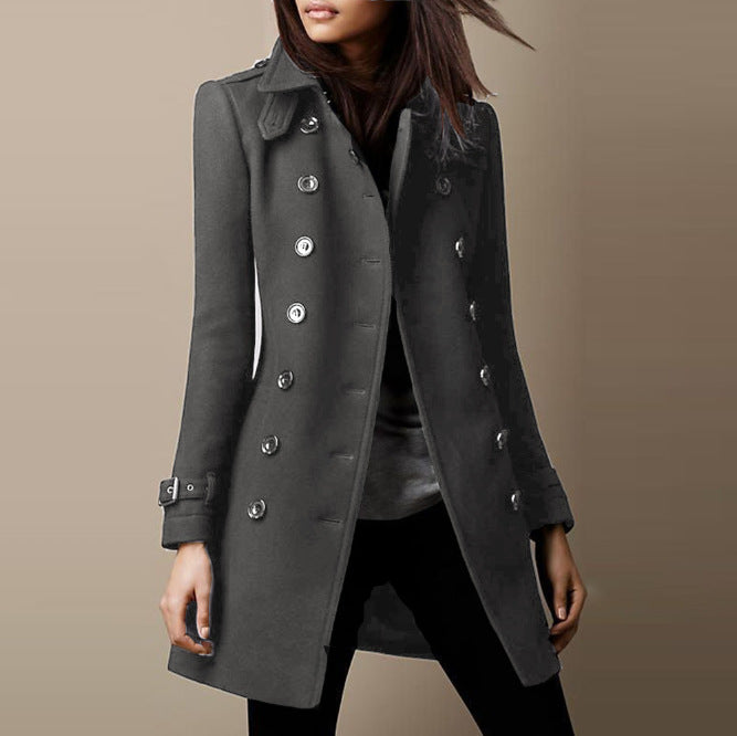 NADYA - KLASSISCHE JACKE MIT MODERNEM TOUCH