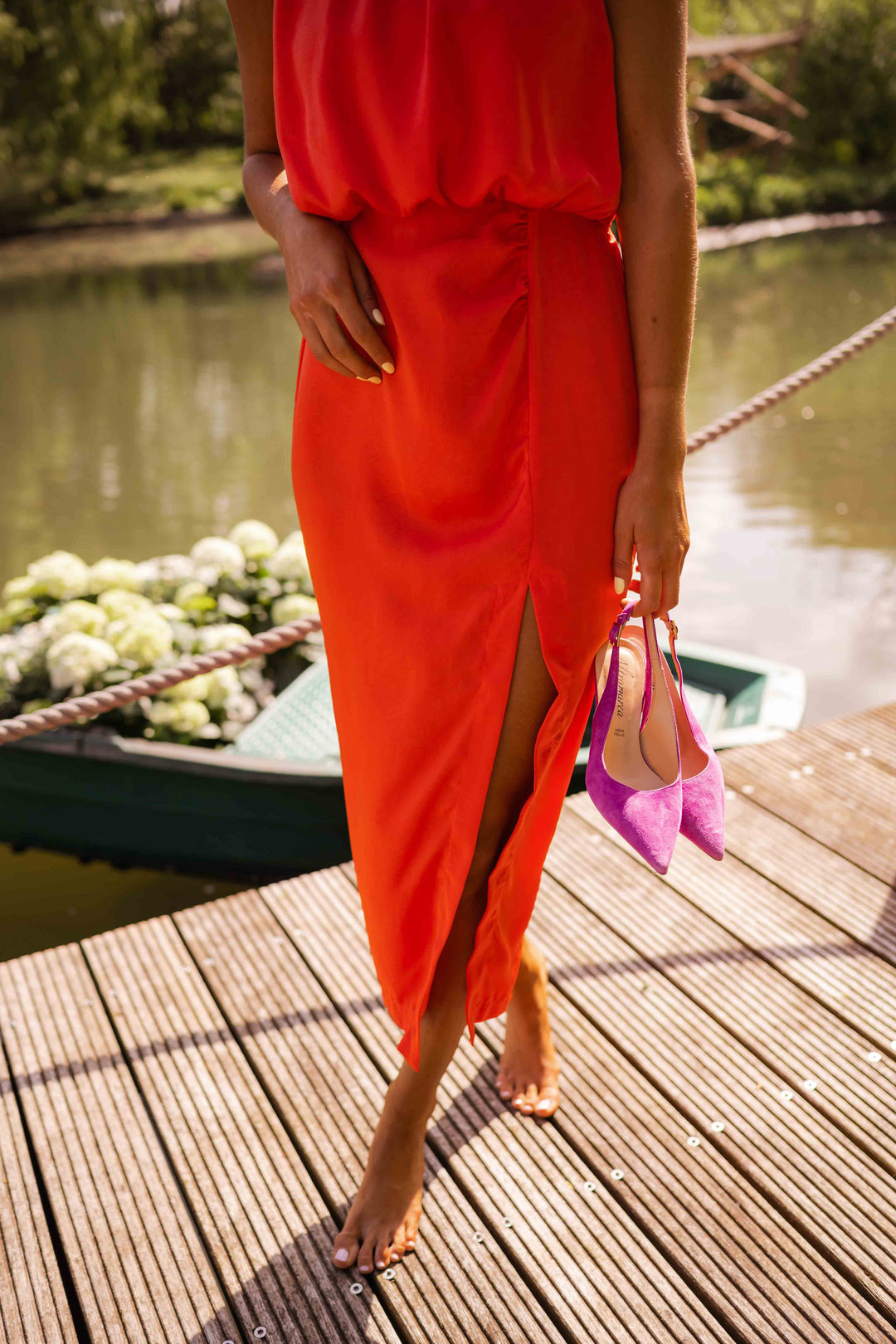 CAMILLE - KLEID MIT RUNDHALSAUSSCHNITT