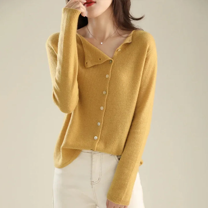 MIRREL - STRICKJACKE MIT KNÖPFEN