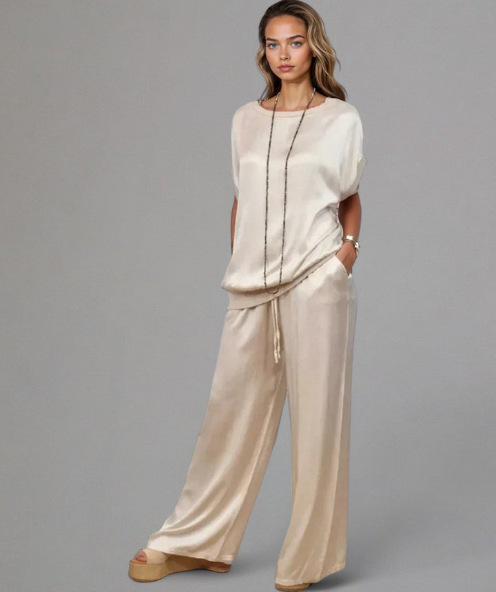 ALYRA - SET MIT SATINSTRUKTUR