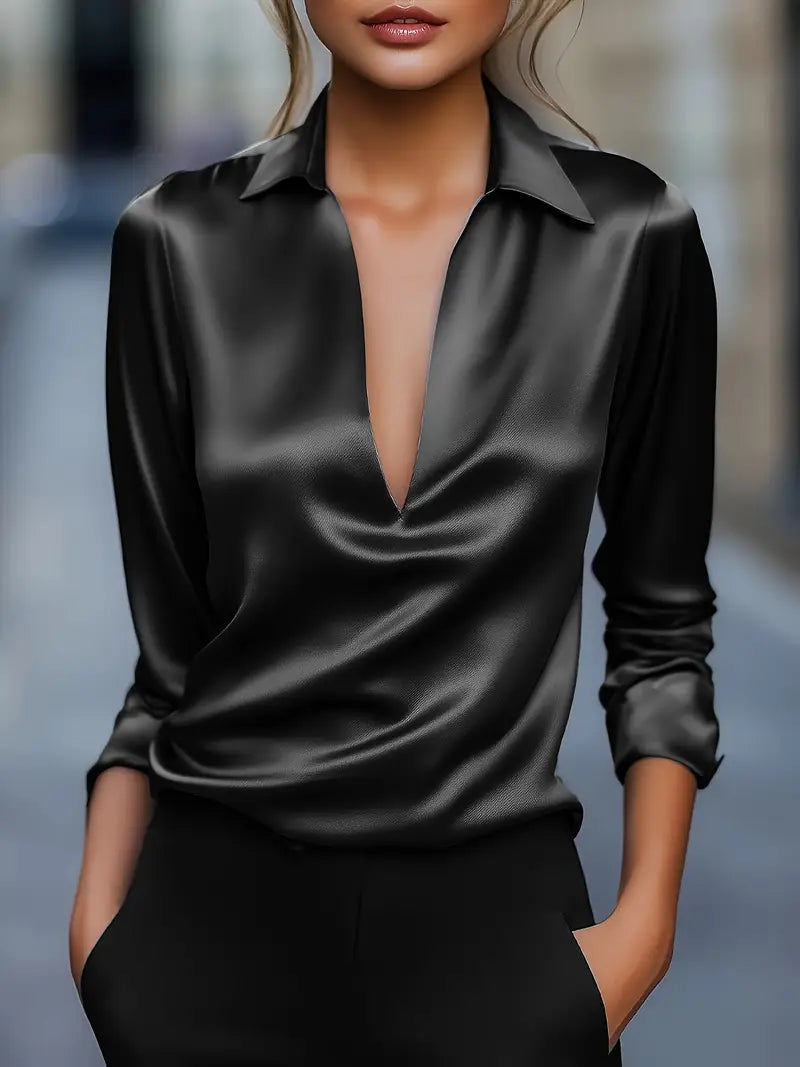 NADINE – PRÄMIE BLUSE MIT V-AUSSCHNITT