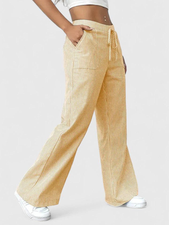MELANIE - WEITE HOSE MIT DETAILS