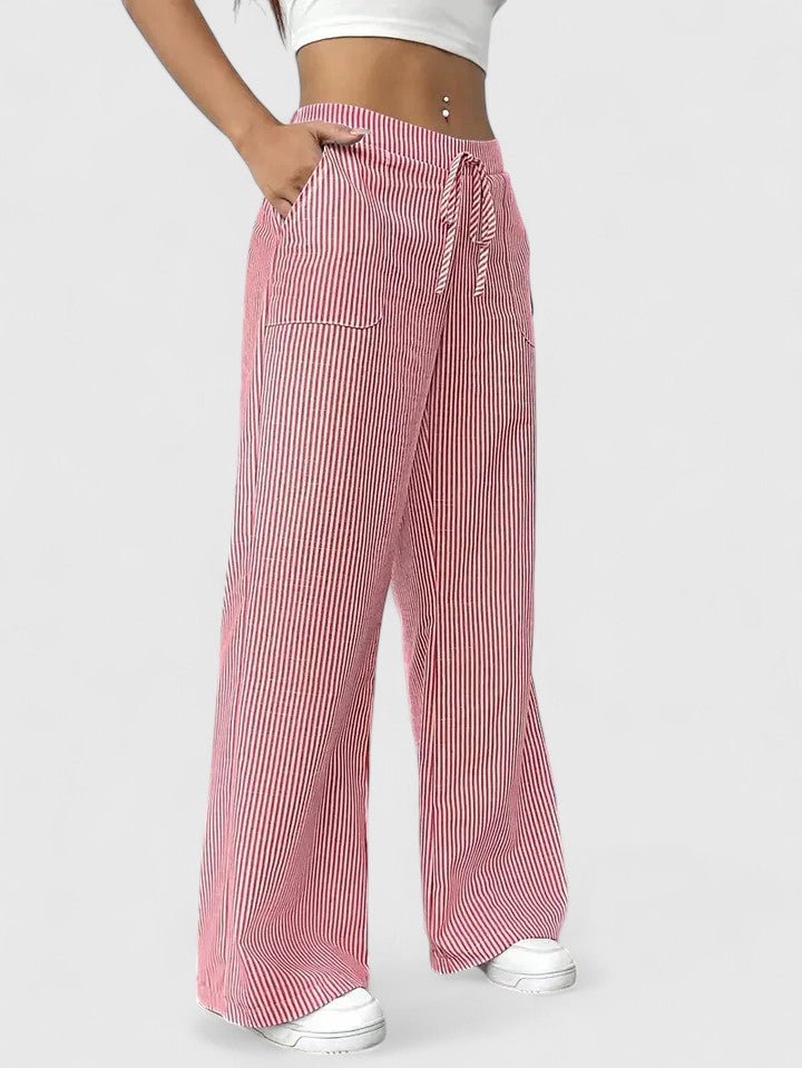 MELANIE - WEITE HOSE MIT DETAILS